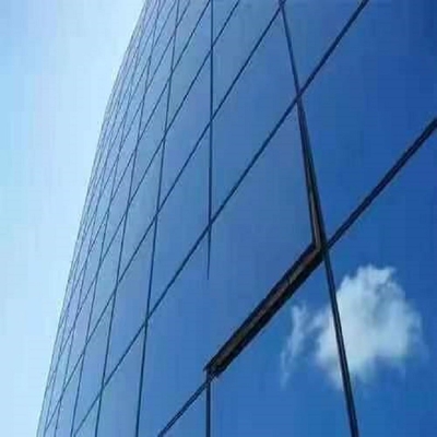 주택 UPVC 골조는 알루미늄 커튼 월 수평선상 채광창을 결합했습니다