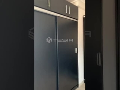 테시아 침실용 가구 모듈 나무로 된 맞춘 근대적 디자인은 벽장 의상에 걸어 들어갑니다